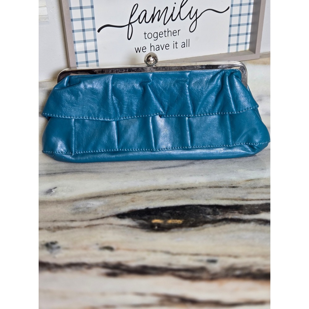 Teal Blue Ruffle Kiss‎ Lock Clutch Wristlet Bag with Pink Lining Silver Hardware